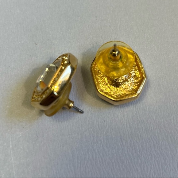 💜Vintage Gold Geometric Stud Earrings with Swarovski crystals - Picture 2 of 3